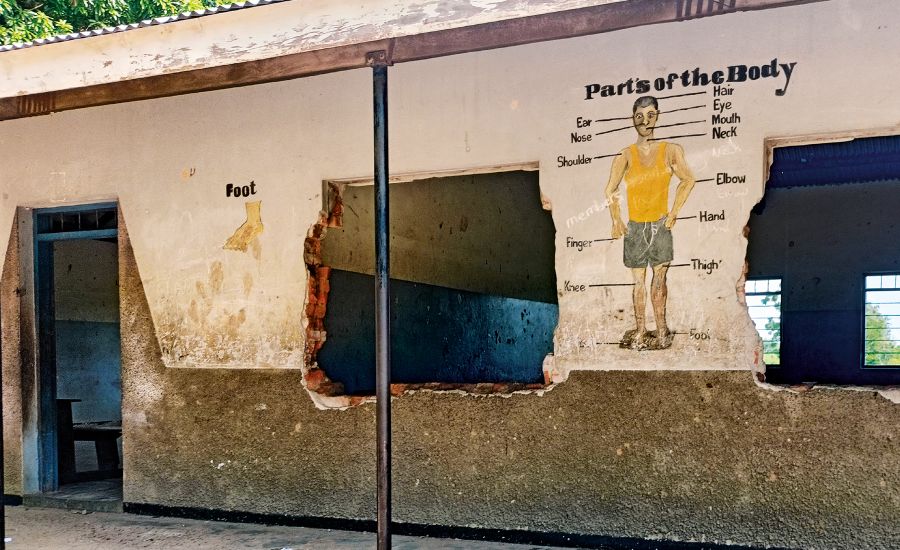 Zerstörtes Schulgebäude